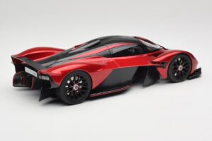 Aston Martin Valkyrie AMR Pro Hyper Red TopSpeed 1:18 TS0539 Kov – obrázok 2 z 6