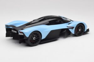Aston Martin Valkyrie Racing Modrý GT Spirit 1:18 GT915 Živica – obrázok 2 z 6