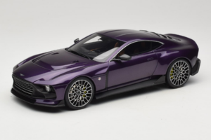 Aston Martin Valour Tmavomodrý GT Spirit 1:18 GT944 Živica