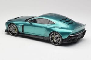 Aston Martin Valour Racing Green GT Spirit 1:18 GT480 Živica – obrázok 5 z 6