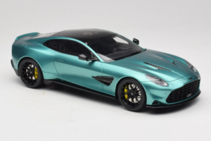 Aston Martin Vanquish Green Metallic GT Spirit 1:18 GT551 Živica – obrázok 4 z 6