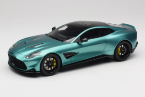 Aston Martin Vanquish Green Metallic GT Spirit 1:18 GT551 Živica