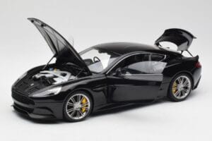 Aston Martin Vanquish Onyx Čierny AUTOart 1:18 70247 Kov – obrázok 2 z 8