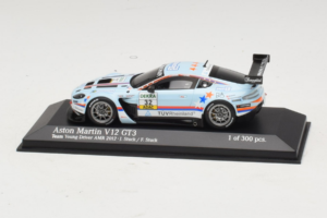 Aston Martin Vantage V12 GT3 #32 J. Stuck ADAC GT Masters 2012 Minichamps 1:43 437121332 Kov
