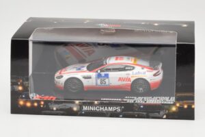 Aston Martin Vantage V8 GT4 #85 Avia Racing Team Louisoder / Niemeyer / Lamberty / Neuhorn 24 Hours Nurburgring 2011 Minicham – obrázok 4 z 4
