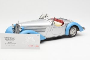 Audi 225 Front Roadster Modro Strieborný CMC 1:18 M-075B Kov