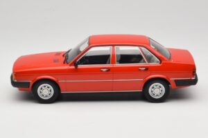 Audi 80 B2 GLS Červený MCG 1:18 MCG18526 Kov – obrázok 3 z 6