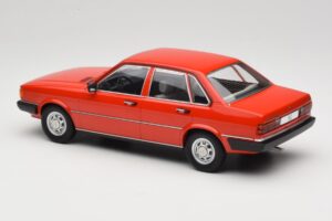 Audi 80 B2 GLS Červený MCG 1:18 MCG18526 Kov – obrázok 5 z 6