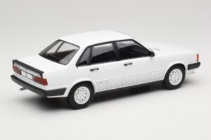 Audi 80 B2 GTE Biely MCG 1:18 MCG18527 Kov – obrázok 2 z 6
