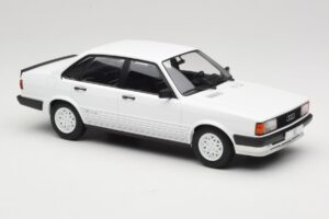 Audi 80 B2 GTE Biely MCG 1:18 MCG18527 Kov – obrázok 4 z 6