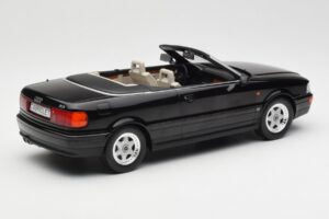 Audi 80 B3 Kabriolet Čierny MCG 1:18 MCG18372 Kov – obrázok 2 z 6