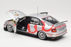 Audi A4 B5 #3 F. Biela DTM World Champion 1995 UT Models 1:18 39542 Kov – obrázok 5 z 8