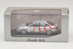 Audi A4 B5 #4 P. Vidali STW Cup 1998 Minichamps 1:43 AUDI013 Kov – obrázok 4 z 4