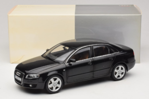 Audi A4 B6 3.2 Quattro Čierny Minichamps 1:18 5010404125 Kov – obrázok 8 z 8
