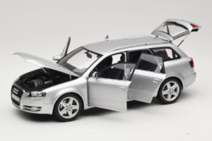 Audi A4 B7 3.2 Quattro Avant Strieborný Minichamps 1:18 5010404215 Kov – obrázok 2 z 8