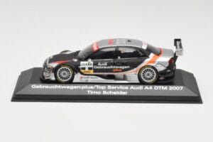 Audi A4 B7 #8 T. Scheider DTM 2007 Minichamps 1:43 5020700143 Kov