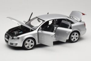 Audi A4 B8 3.2 Quattro Strieborný Minichamps 1:18 5010404115 Kov – obrázok 2 z 8