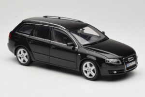 Audi A4 B8 Avant 3.2 Quattro Čierny Minichamps 1:18 5010404225 Kov – obrázok 6 z 8