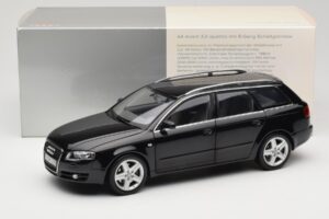 Audi A4 B8 Avant 3.2 Quattro Čierny Minichamps 1:18 5010404225 Kov – obrázok 8 z 8