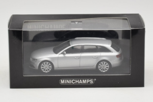 Audi A4 B8 Avant Ice Silver Minichamps 1:43 5011204213-R1 Kov – obrázok 4 z 4