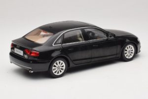 Audi A4L B8 Čierny Paudi 1:18 AUDI012 Kov – obrázok 3 z 8