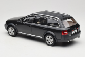 Audi A6 C5 Allroad quattro Brilliant Black Otto 1:18 OT1189 Živica – obrázok 5 z 6