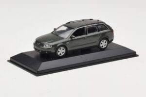 Audi A6 C5 Avant Tmavo Šedý Minichamps 1:43 AUDI006 Kov – obrázok 2 z 4