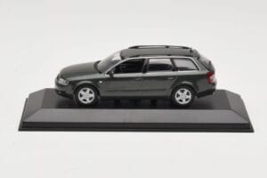 Audi A6 C5 Avant Tmavo Šedý Minichamps 1:43 AUDI006 Kov