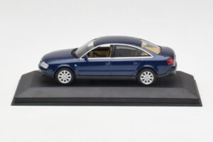Audi A6 C5 Tmavá Modrá Minichamps 1:43 132093 Kov