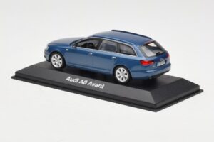 Audi A6 C6 Avant Stratos Blue Minichamps 1:43 5010406223 Kov – obrázok 3 z 4
