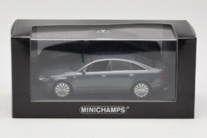 Audi A6 C6 Tmavo Modrý Minichamps 1:43 5010406143 Kov – obrázok 4 z 4