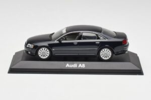 Audi A8 D3 Mauritius Modrý Metallic Minichamps 1:43 5010508123 Kov