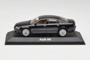 Audi A8 D3 Phantom Čierny Minichamps 1:43 5010508133 Kov