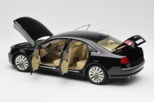 Audi A8 D3 W12 Čierny Kyosho 1:18 09212BK Kov – obrázok 5 z 8