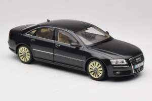Audi A8 D3 W12 Čierny Kyosho 1:18 5010508135 Kov – obrázok 6 z 8