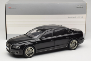 Audi A8L D3 W12 Phantom Black Kyosho 1:18 5011008125 Kov – obrázok 8 z 8