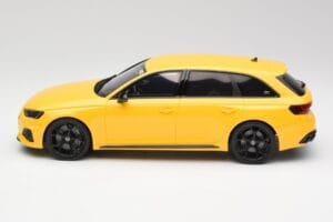 Audi RS4 B9 Avant 25. Výročie Vegas Žltý GT Spirit 1:18 GT935 Živica – obrázok 3 z 6
