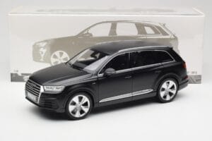 Audi Q7 4M Matný Čierny Minichamps 1:18 110014001 Kov – obrázok 8 z 8