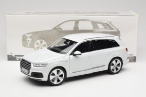 Audi Q7 4M Biely Minichamps 1:18 110014000 Kov – obrázok 8 z 8