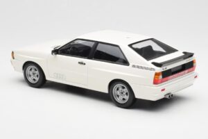 Audi Quattro Biely Minichamps 1:18 155016120 Kov – obrázok 5 z 6