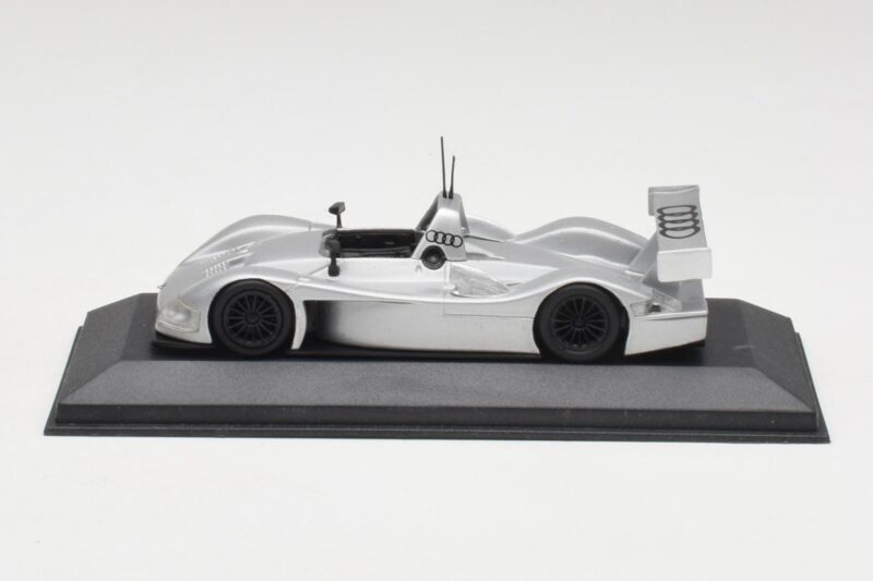 Audi R10 Concept Ice Strieborný Metallic Minichamps 1:43 AUDI001 Kov