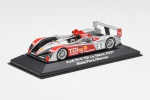 Audi R10 TDI LMP1 #1 F. Biela / E. Pirro / M. Werner 24 Hours of Le Mans 2007 Minichamps 1:43 5020700213 Kov – obrázok 2 z 4