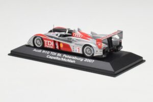 Audi R10 TDI #1 R. Capello / A. McNish / T. Kristensen 24 Hours of Le Mans 2007 Minichamps 1:43 5020700243 Kov – obrázok 3 z 4