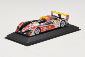 Audi R10 TDI LMP1 #2 R. Capello / T. Kristensen 2007 Minichamps 1:43 400071602 Kov – obrázok 2 z 4