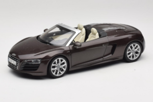 Audi R8 5.2 Spyder Teak Brown Kyosho 1:18 5010918525 Kov