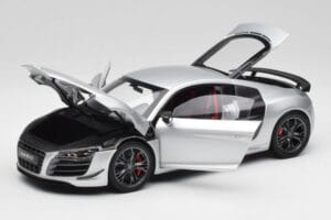 Audi R8 GT Type 42 Ice Strieborný Metallic Kyosho 1:18 09218IS Kov – obrázok 2 z 8