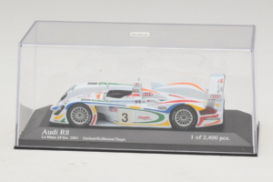 Audi R8 LMP #3 J. Herbert / R. Kelleners 24 Hours of Le Mans 2001 Minichamps 1:43 400010903 Kov – obrázok 4 z 5