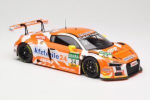 Audi R8 LMS #24 kfzteile24 L. Vanthoor / C. Stoll ADAC GT Masters 2016 Minichamps 1:18 155161124 Kov – obrázok 4 z 6