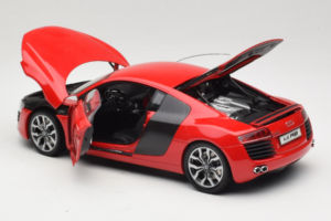 Audi R8 Červený Kyosho 1:18 09213R Kov – obrázok 5 z 8