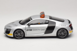 Audi R8 Safety Car 24 Hours of Le Mans 2008 Kyosho 1:18 09214DTM Kov – obrázok 3 z 8